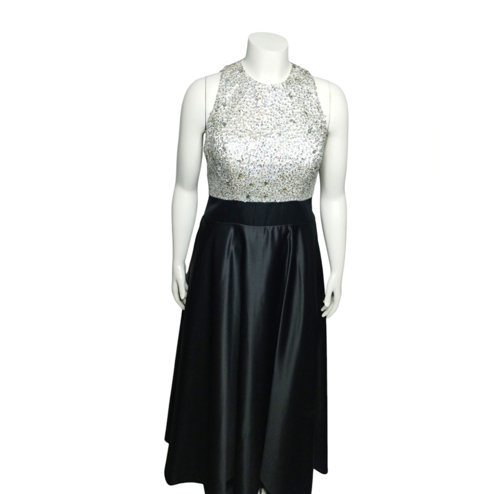 Women's Embellished Beaded Elegant Satin Prom Formal Maxi Dress Size‎ Large